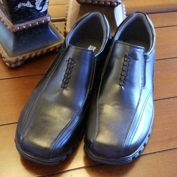 SPORT STAGS 🤙 BLACK SHOES - Picture 2 of 8